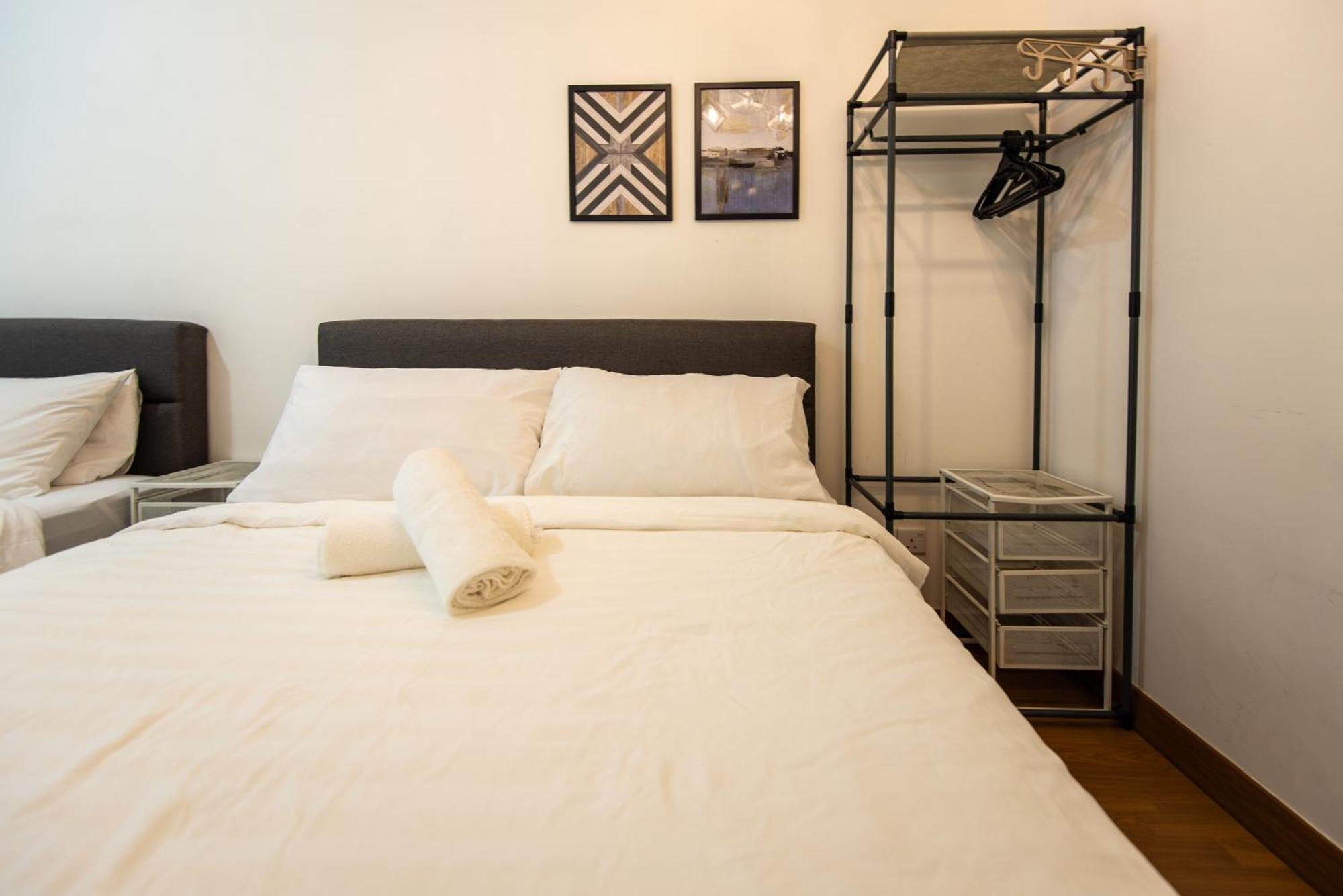 Casa Orient @ Macalister 218 ❈中路218东方之家 3Br 8Pax Apartment George Town Exterior photo